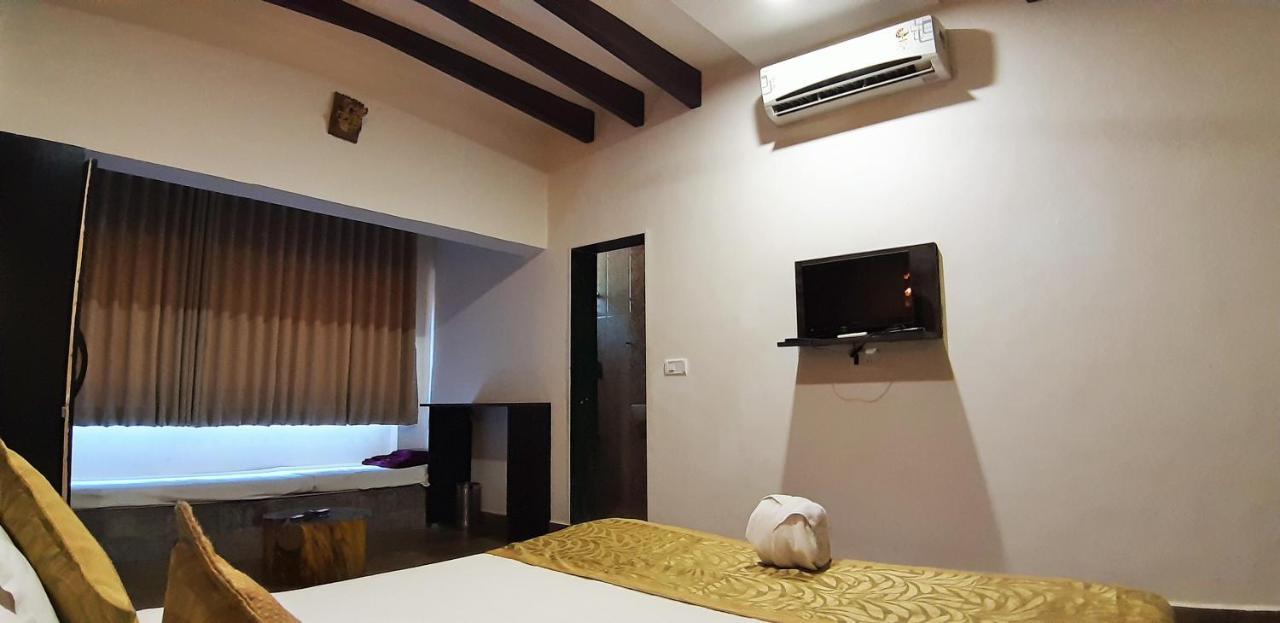 Gir Lions Paw Resort With Swimming Pool Sasan Gir Extérieur photo