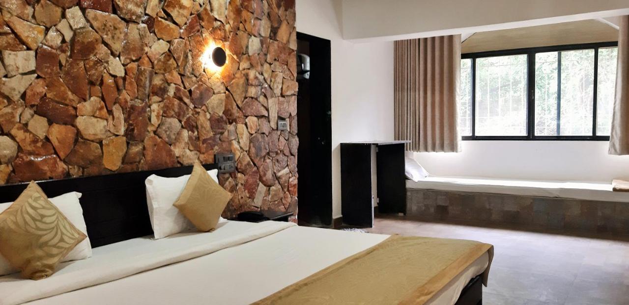 Gir Lions Paw Resort With Swimming Pool Sasan Gir Extérieur photo