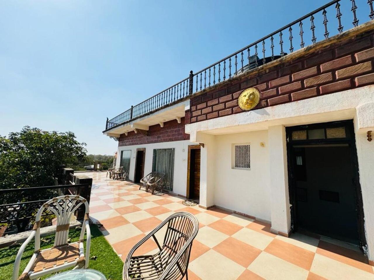 Gir Lions Paw Resort With Swimming Pool Sasan Gir Extérieur photo