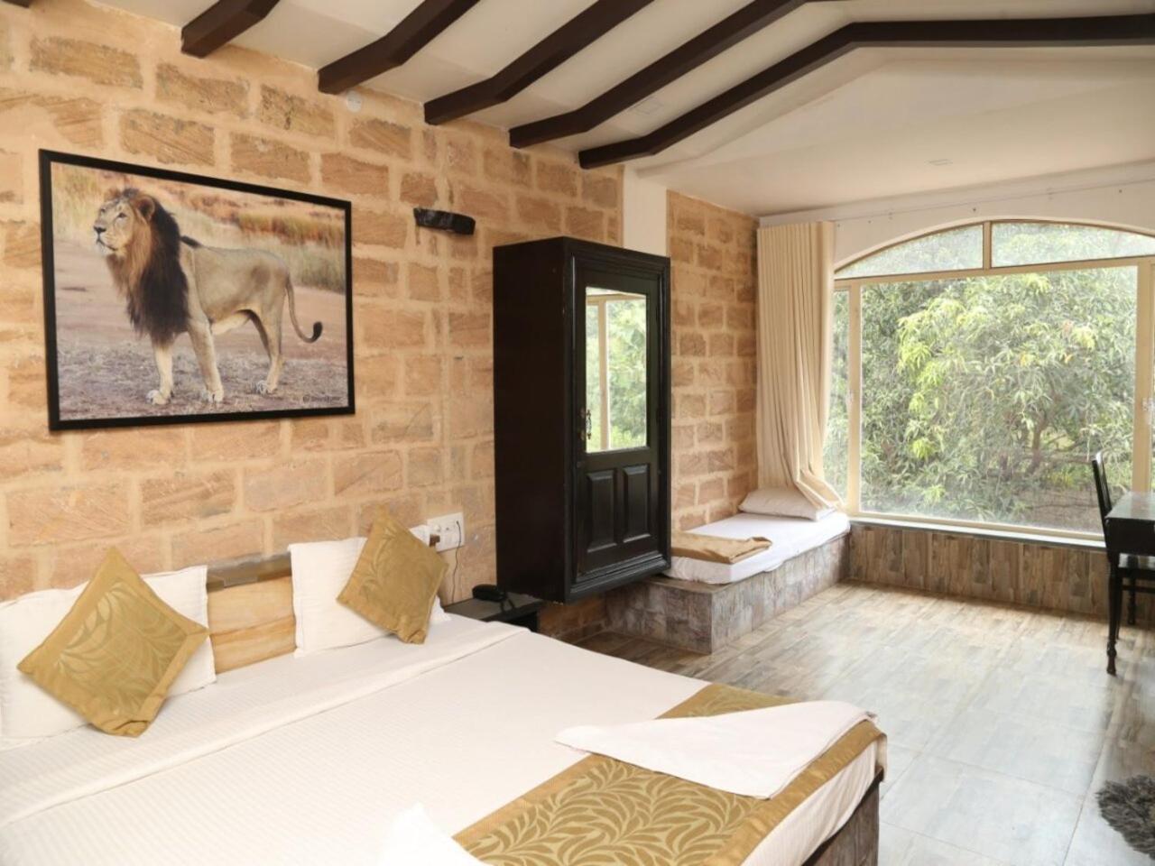 Gir Lions Paw Resort With Swimming Pool Sasan Gir Extérieur photo